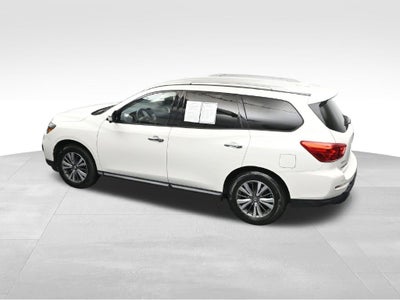 2020 Nissan Pathfinder SL