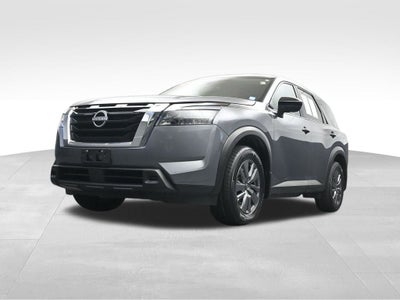 2024 Nissan Pathfinder S