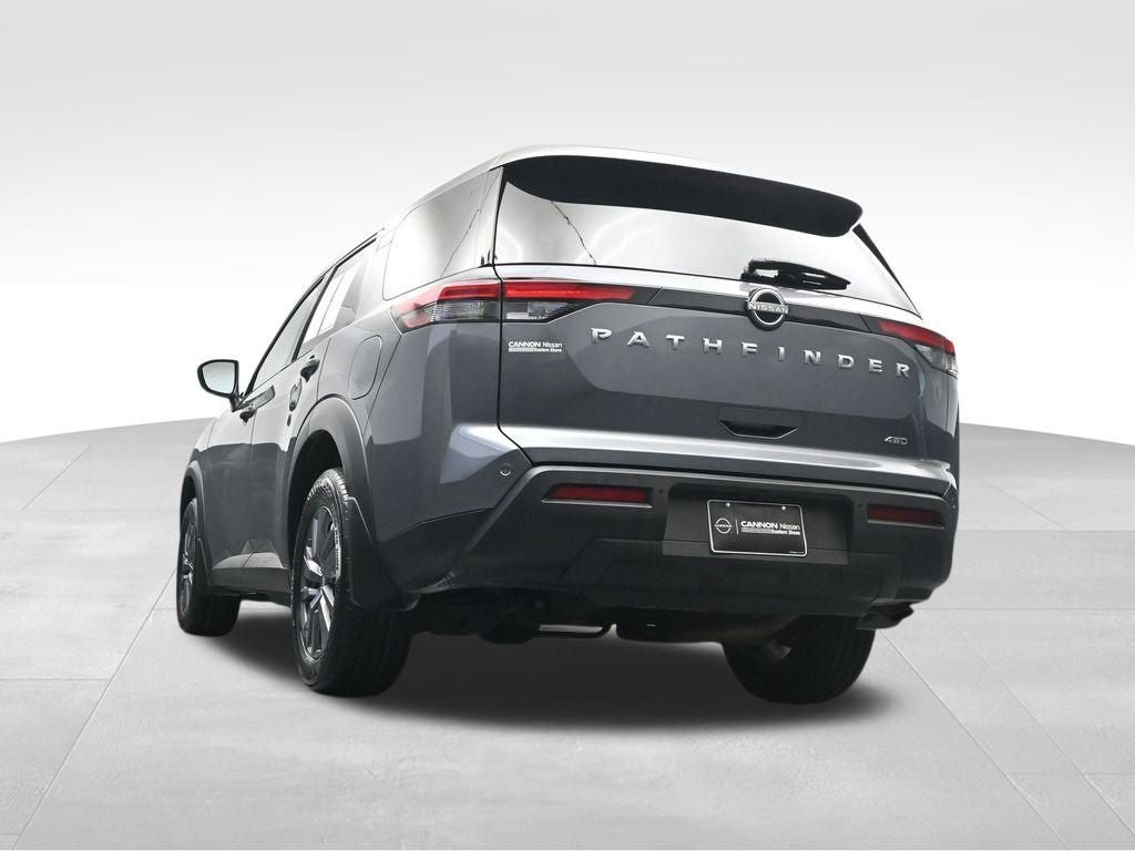 2024 Nissan Pathfinder S