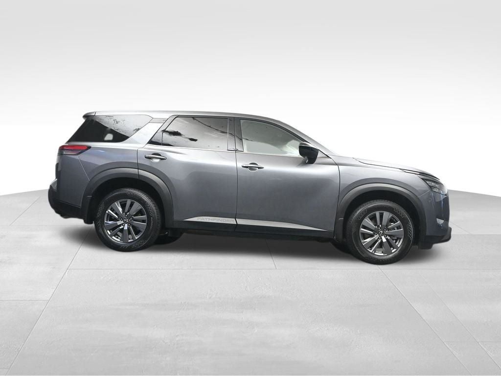 2024 Nissan Pathfinder S