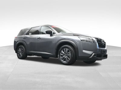 2024 Nissan Pathfinder S