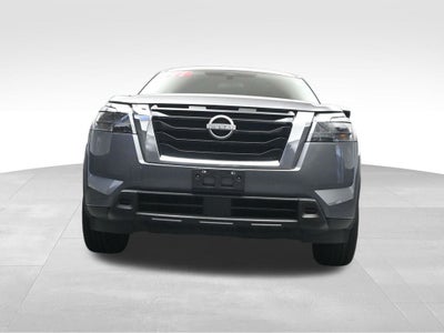 2024 Nissan Pathfinder S