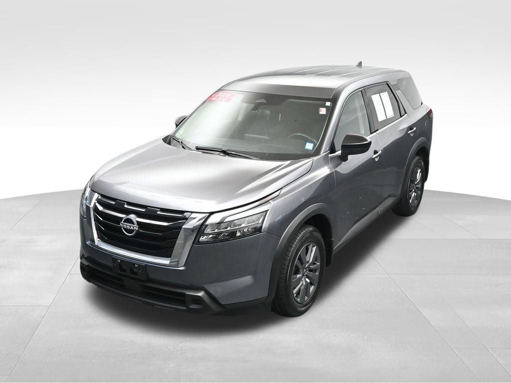 2024 Nissan Pathfinder S