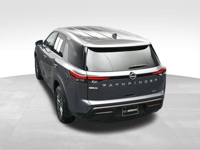 2024 Nissan Pathfinder S