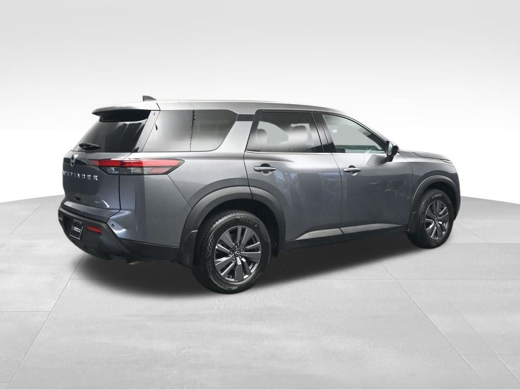 2024 Nissan Pathfinder S