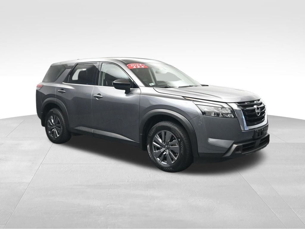 2024 Nissan Pathfinder S