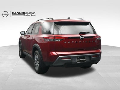 2026 Nissan Pathfinder SL