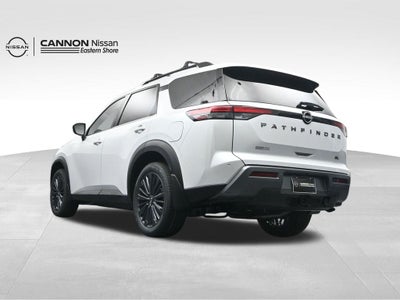 2026 Nissan Pathfinder SL