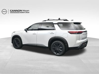 2026 Nissan Pathfinder SL