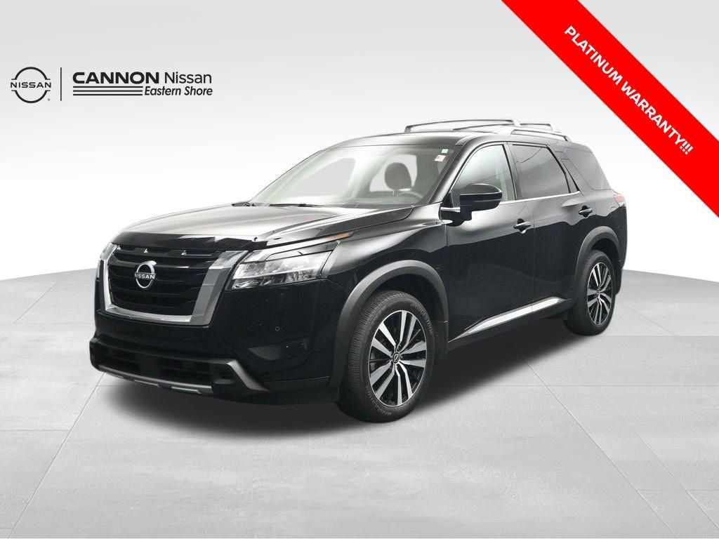 2024 Nissan Pathfinder Platinum 2WD's photo