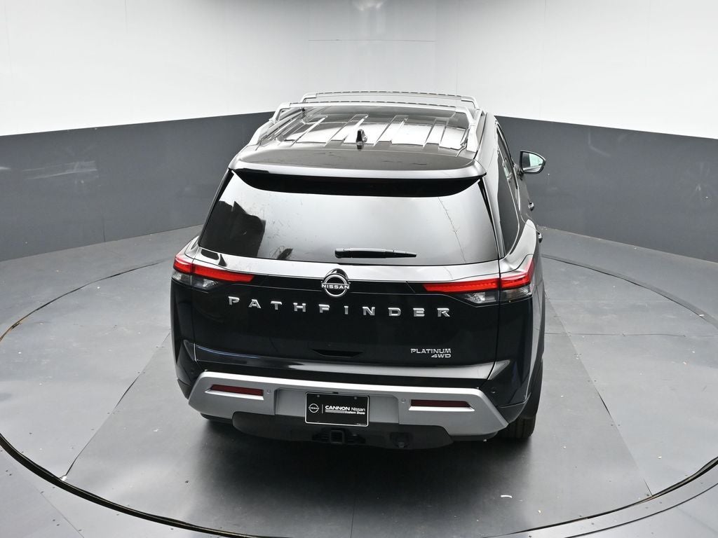 2025 Nissan Pathfinder Platinum