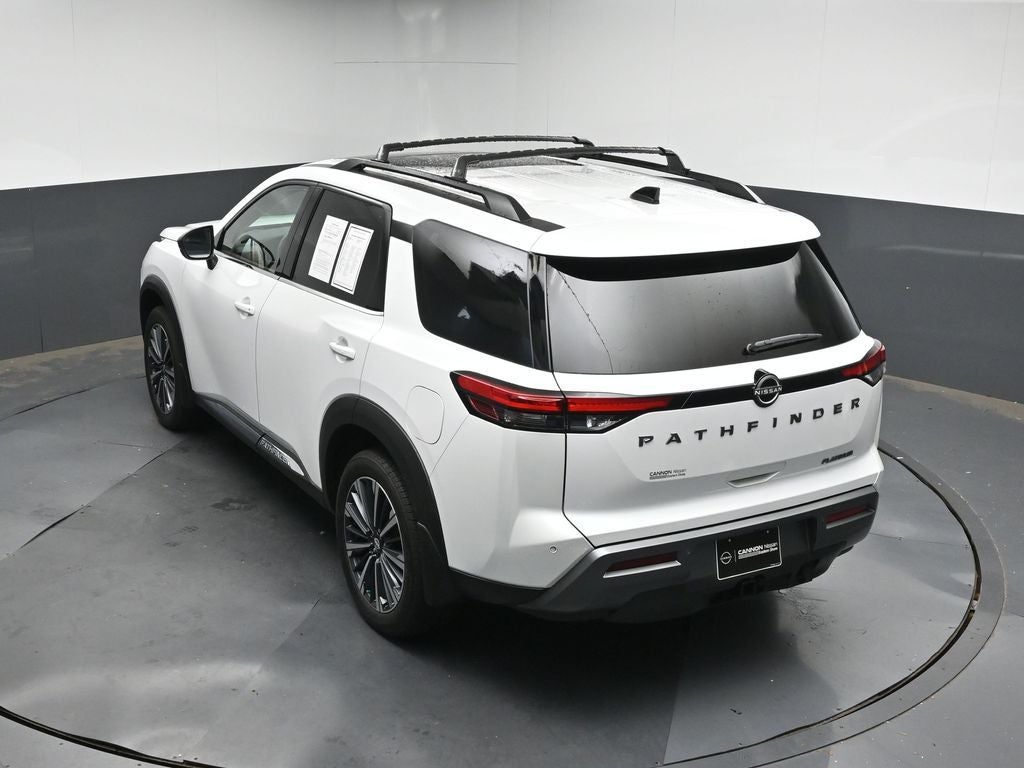 2026 Nissan Pathfinder Platinum