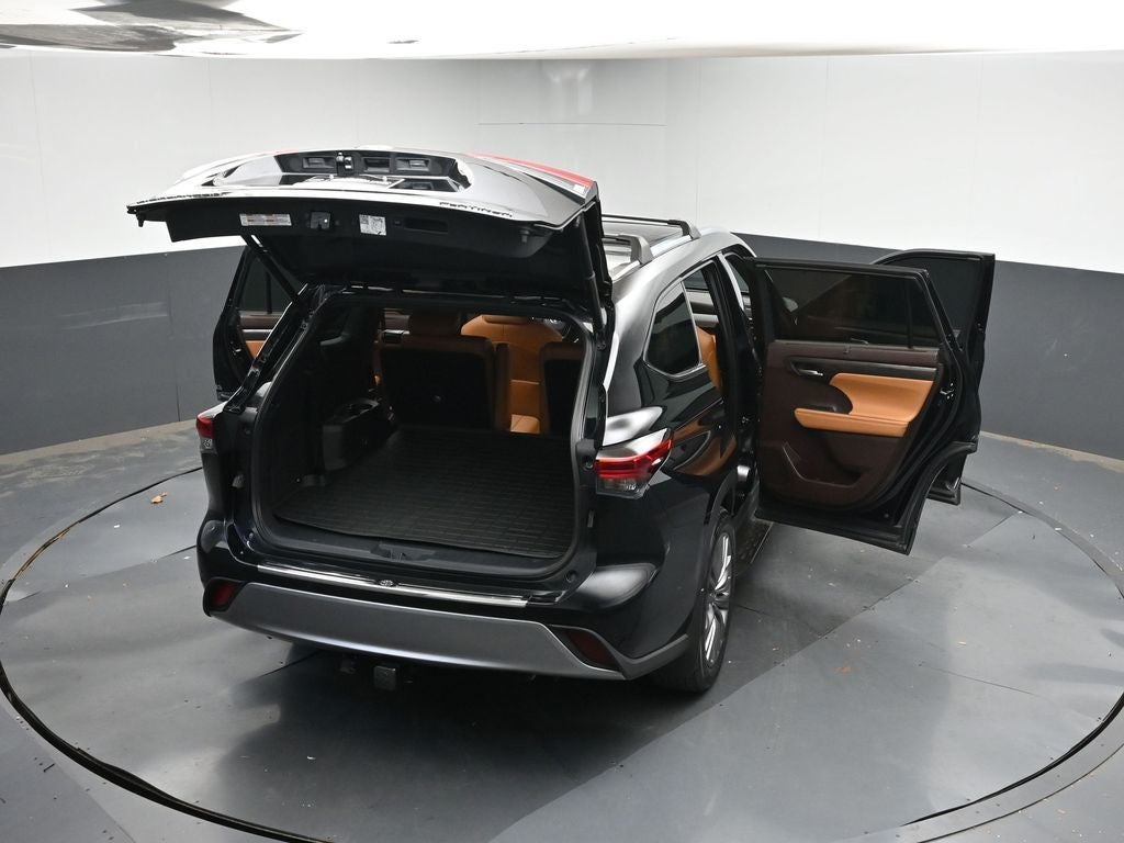 2021 Toyota Highlander Platinum