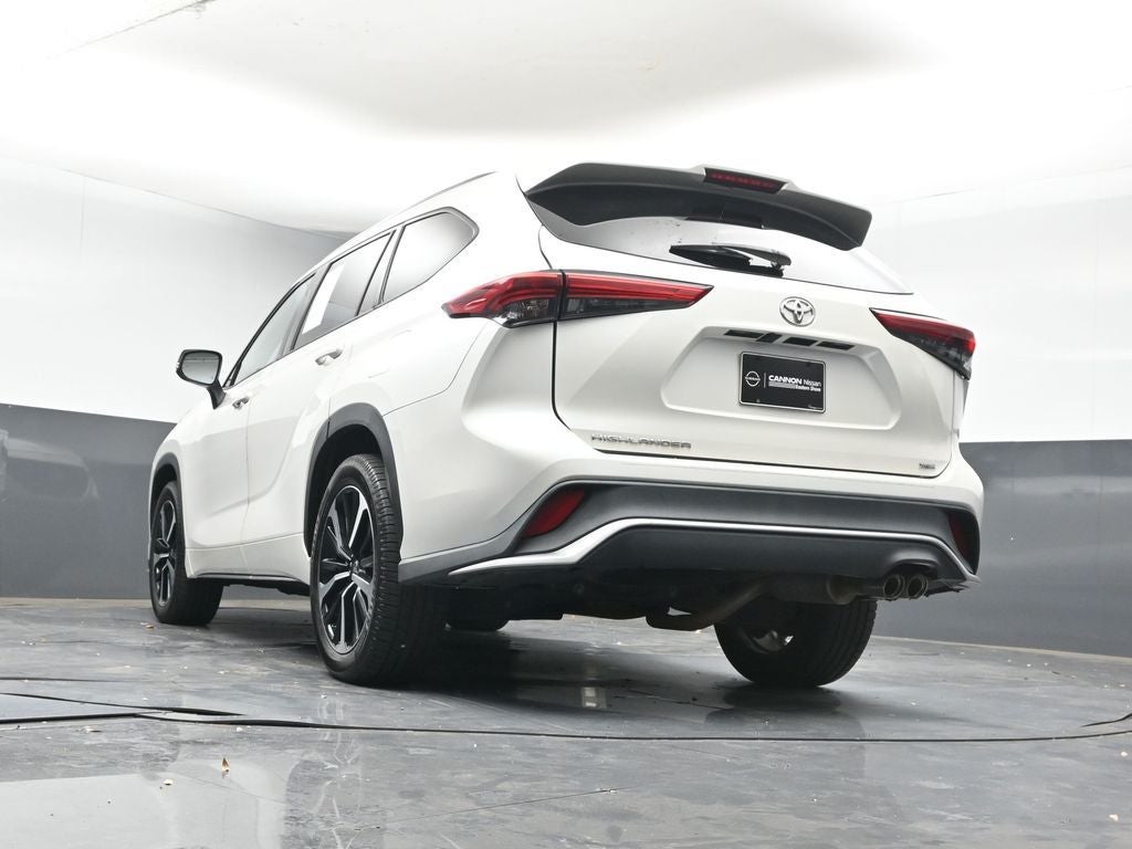 2021 Toyota Highlander XSE