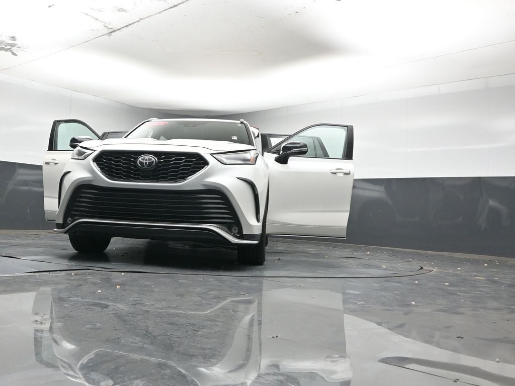2021 Toyota Highlander XSE