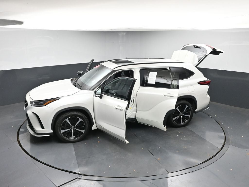 2021 Toyota Highlander XSE