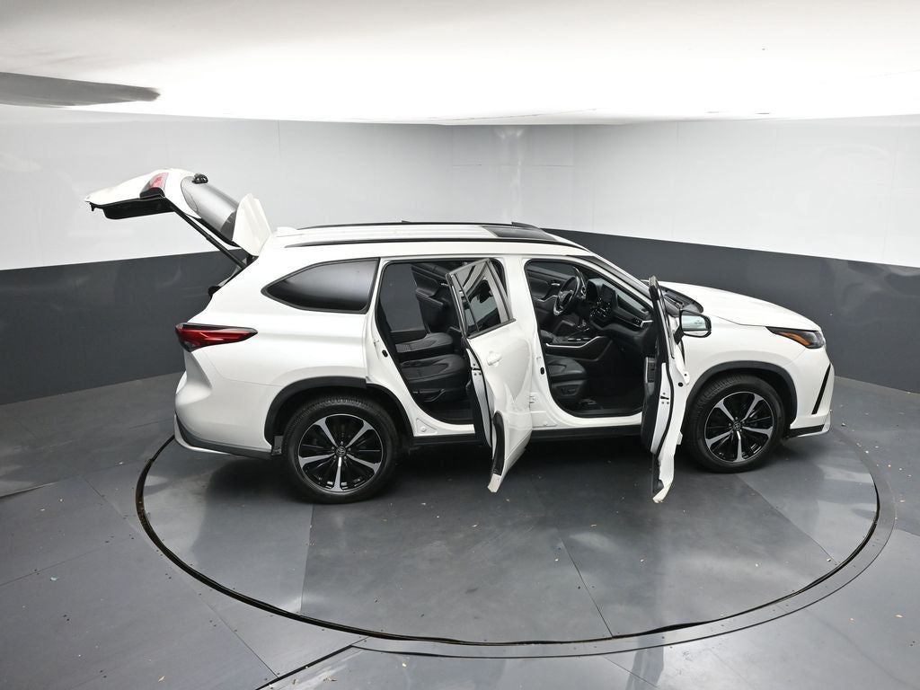 2021 Toyota Highlander XSE