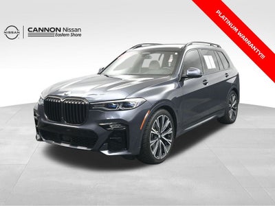 2022 BMW X7 M50i