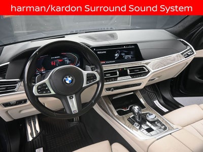 2022 BMW X7 M50i