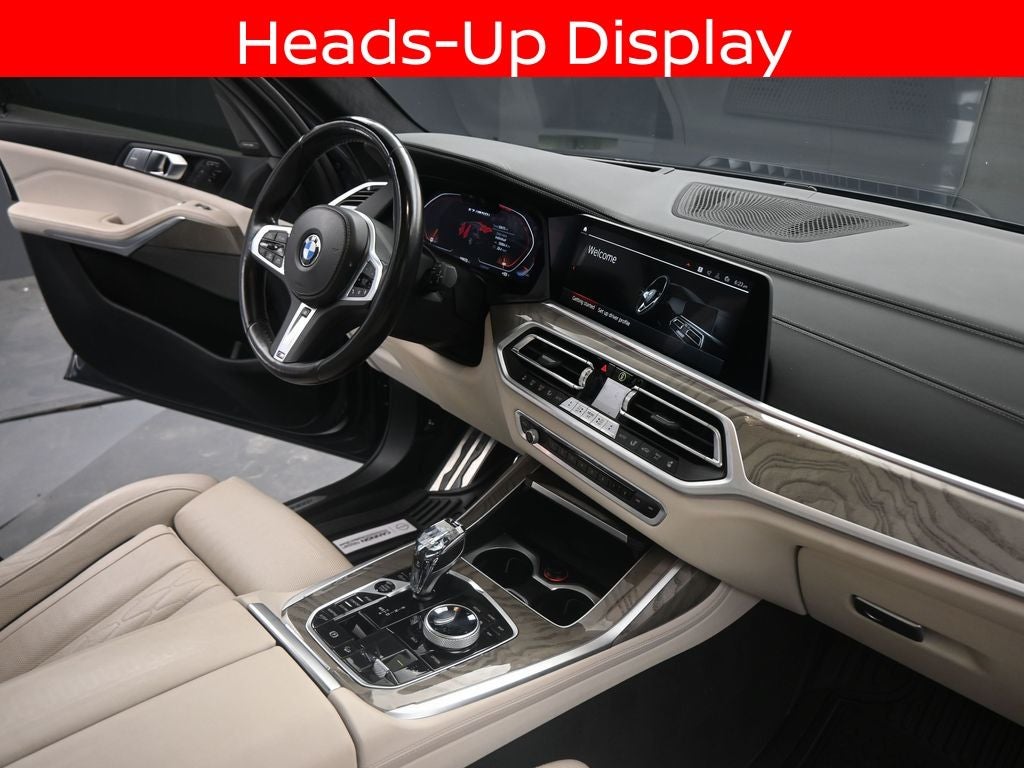 2022 BMW X7 M50i