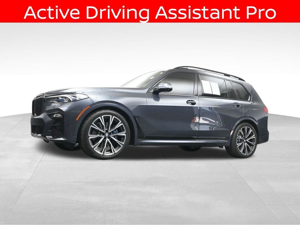 2022 BMW X7 M50i