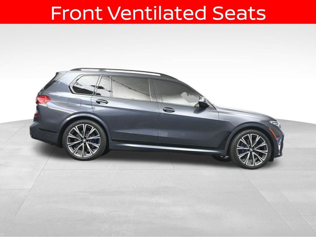 2022 BMW X7 M50i