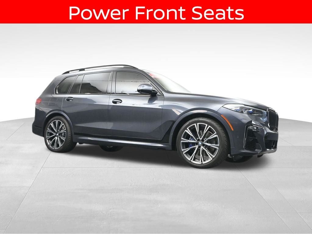 2022 BMW X7 M50i