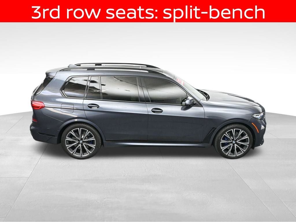2022 BMW X7 M50i