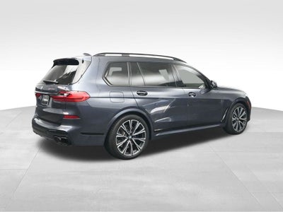 2022 BMW X7 M50i