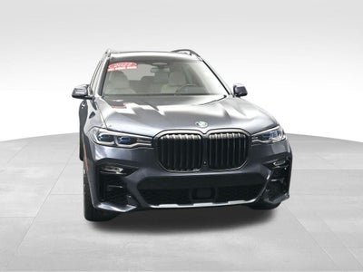 2022 BMW X7 M50i