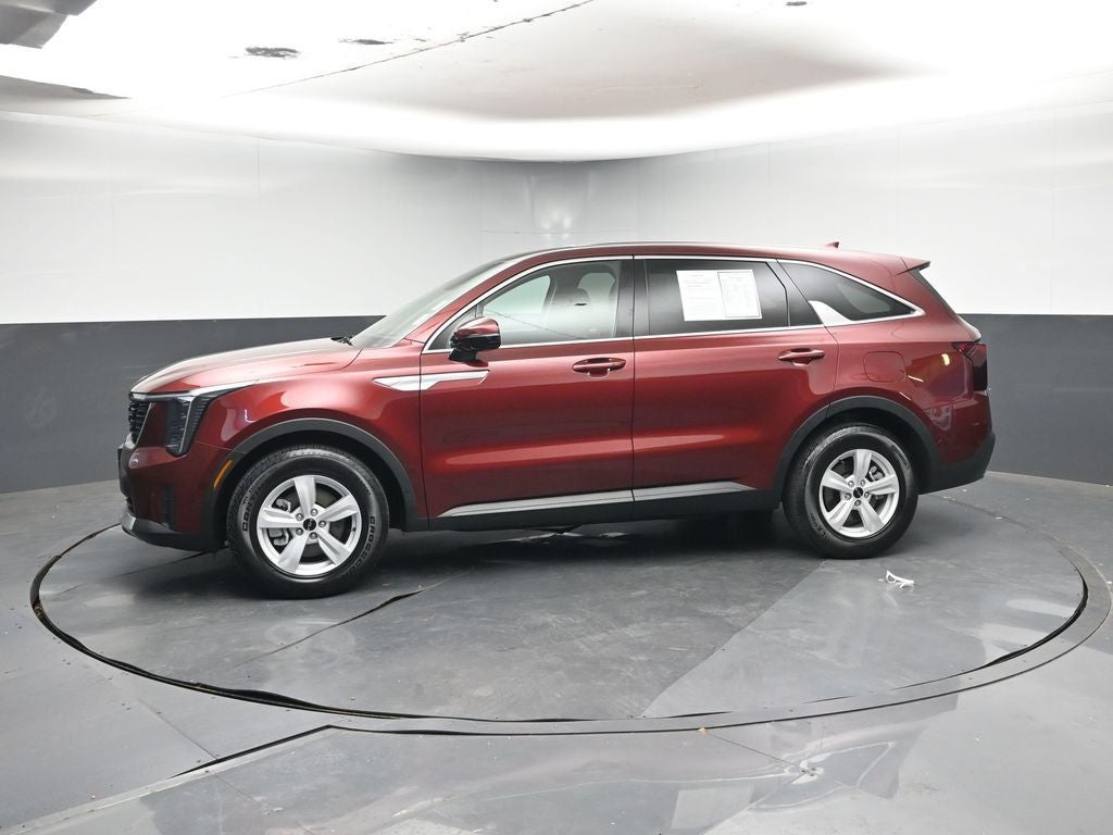 2025 Kia Sorento LX