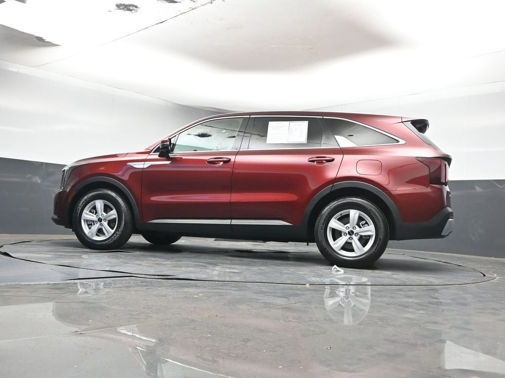 2025 Kia Sorento LX