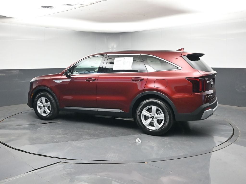 2025 Kia Sorento LX