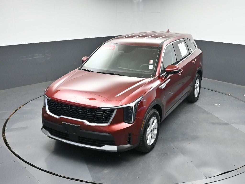 2025 Kia Sorento LX