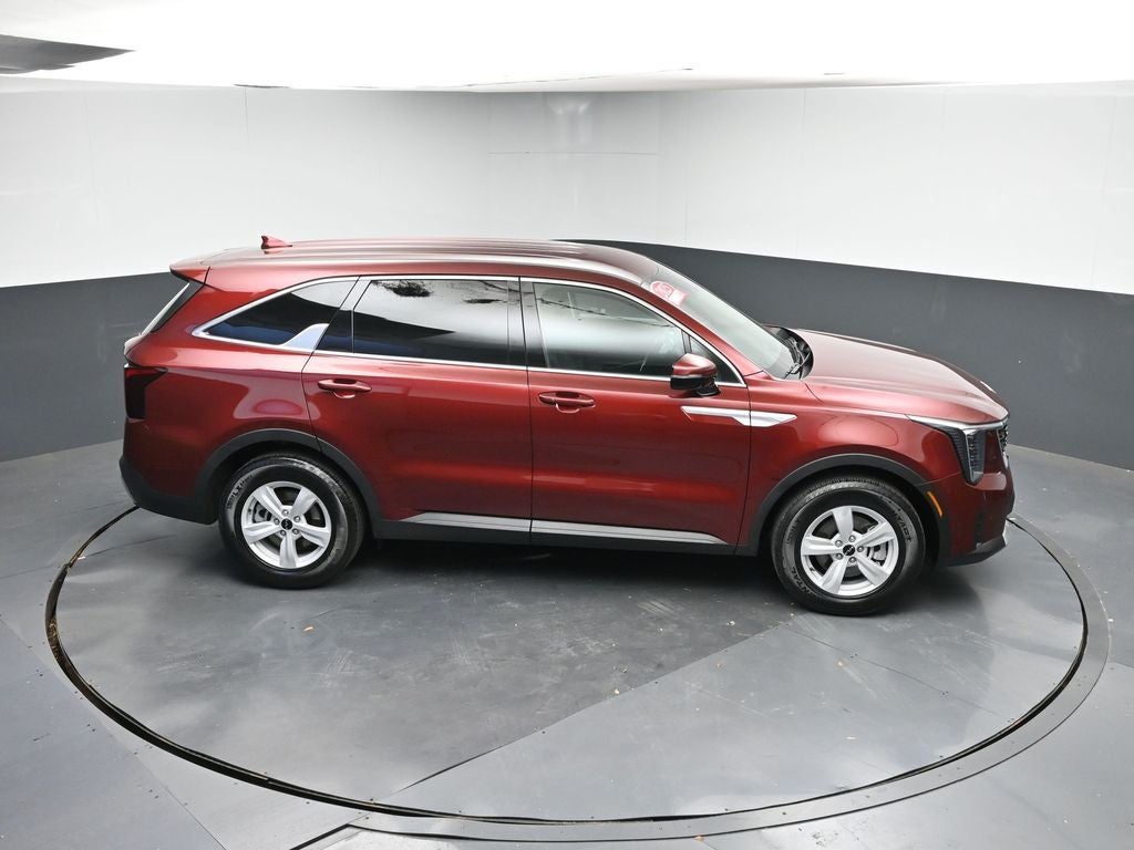 2025 Kia Sorento LX