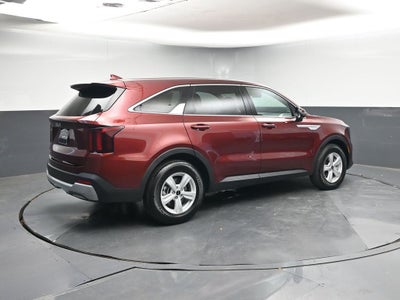 2025 Kia Sorento LX