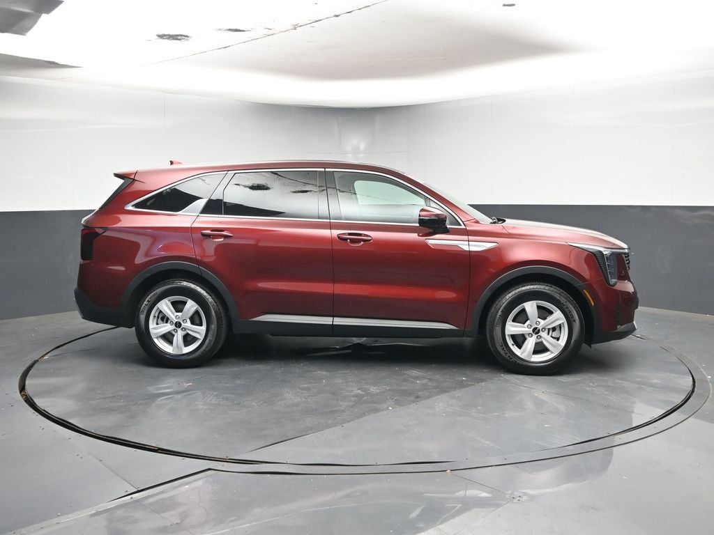 2025 Kia Sorento LX