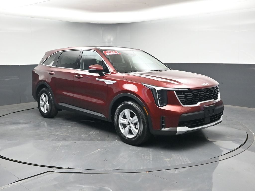 2025 Kia Sorento LX