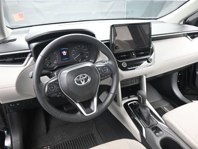 2025 Toyota Corolla Cross LE