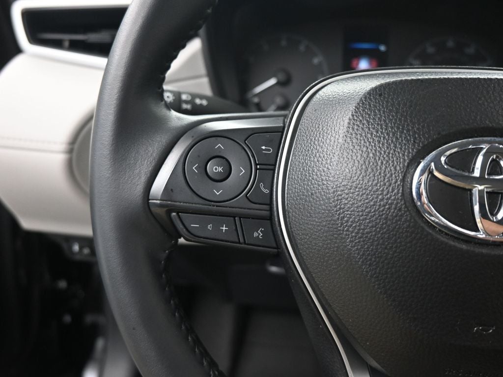 2025 Toyota Corolla Cross LE