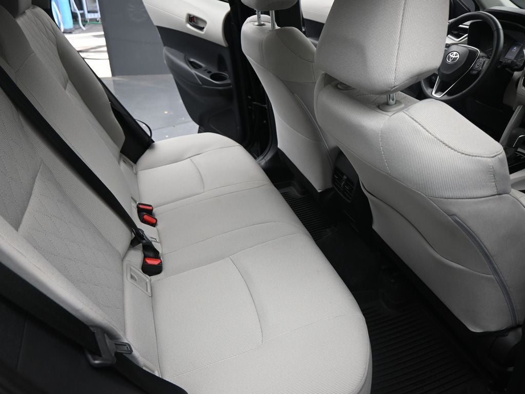 2025 Toyota Corolla Cross LE