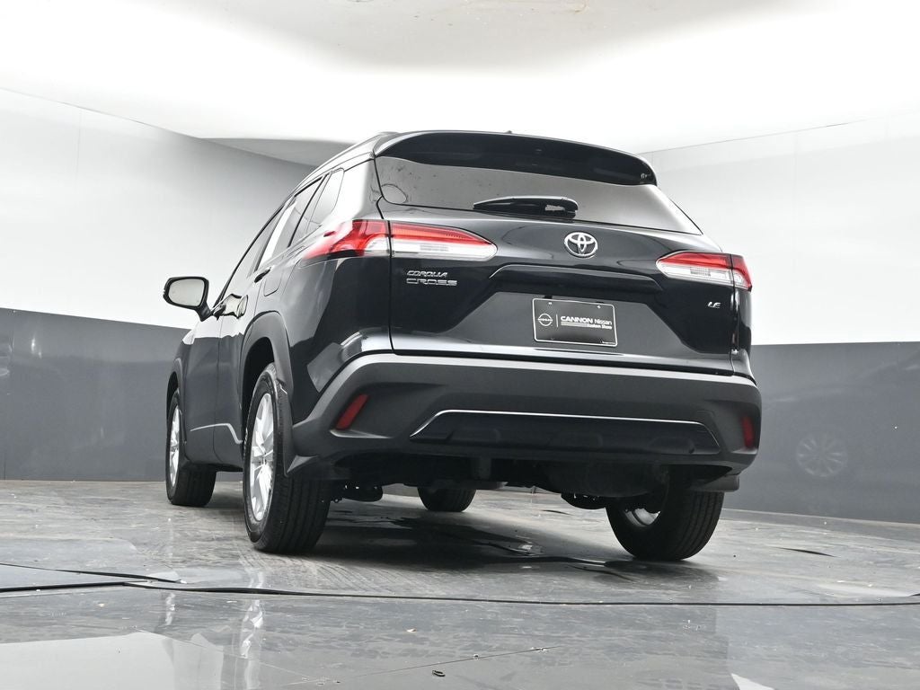 2025 Toyota Corolla Cross LE