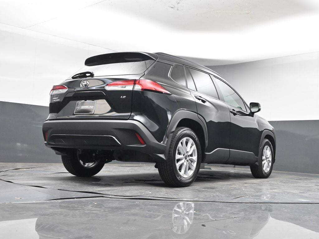 2025 Toyota Corolla Cross LE