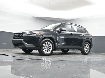 2025 Toyota Corolla Cross LE