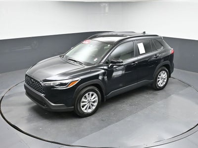 2025 Toyota Corolla Cross LE