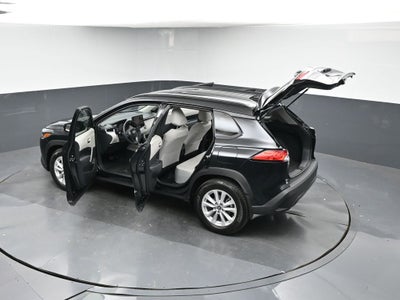 2025 Toyota Corolla Cross LE