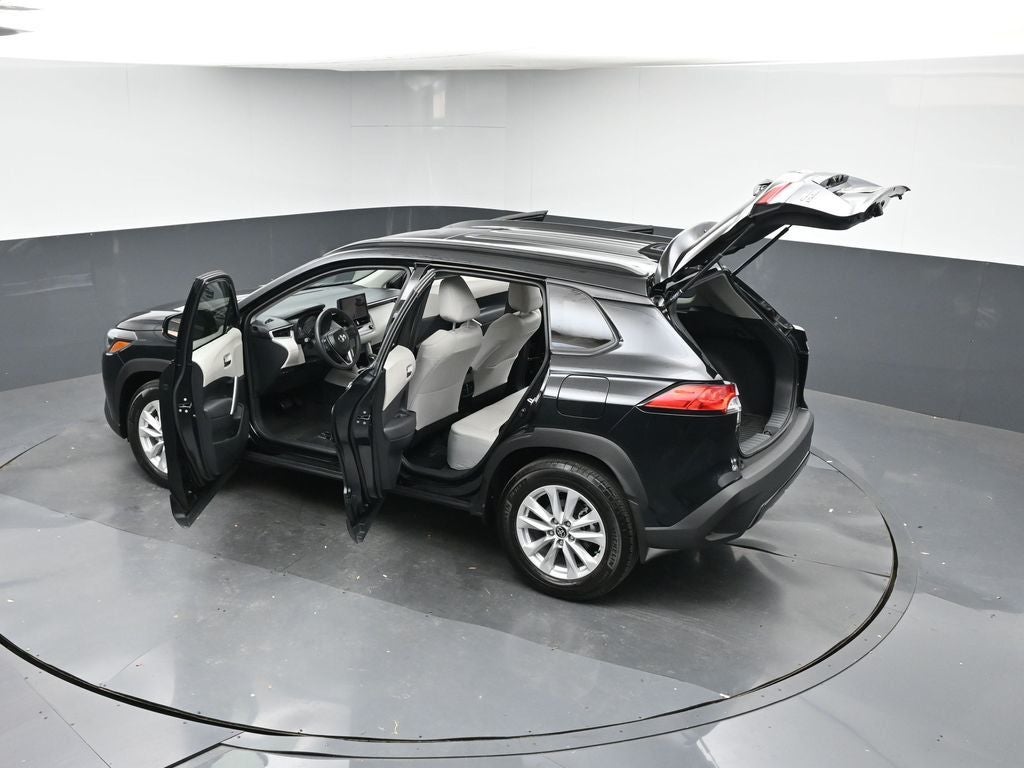 2025 Toyota Corolla Cross LE
