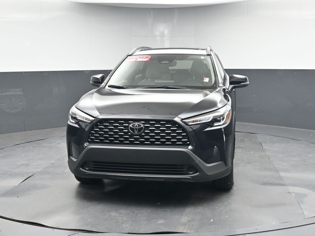 2025 Toyota Corolla Cross LE