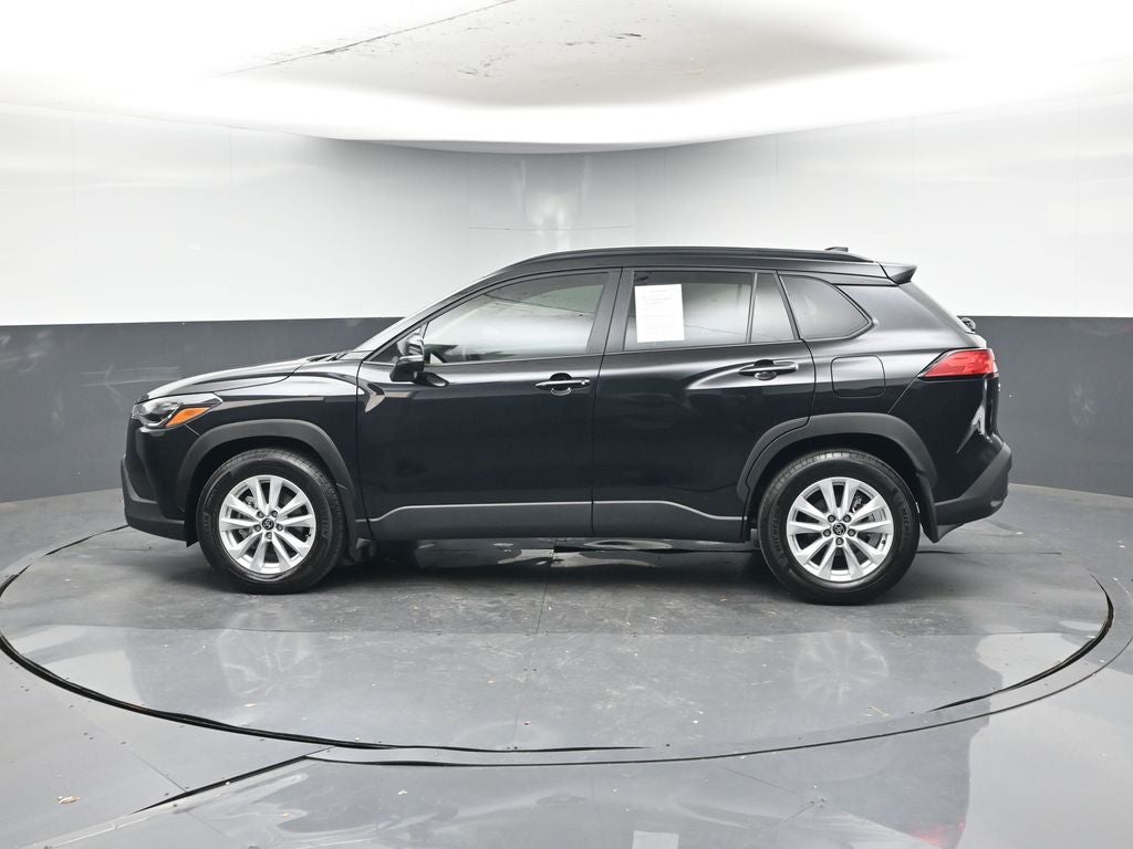 2025 Toyota Corolla Cross LE