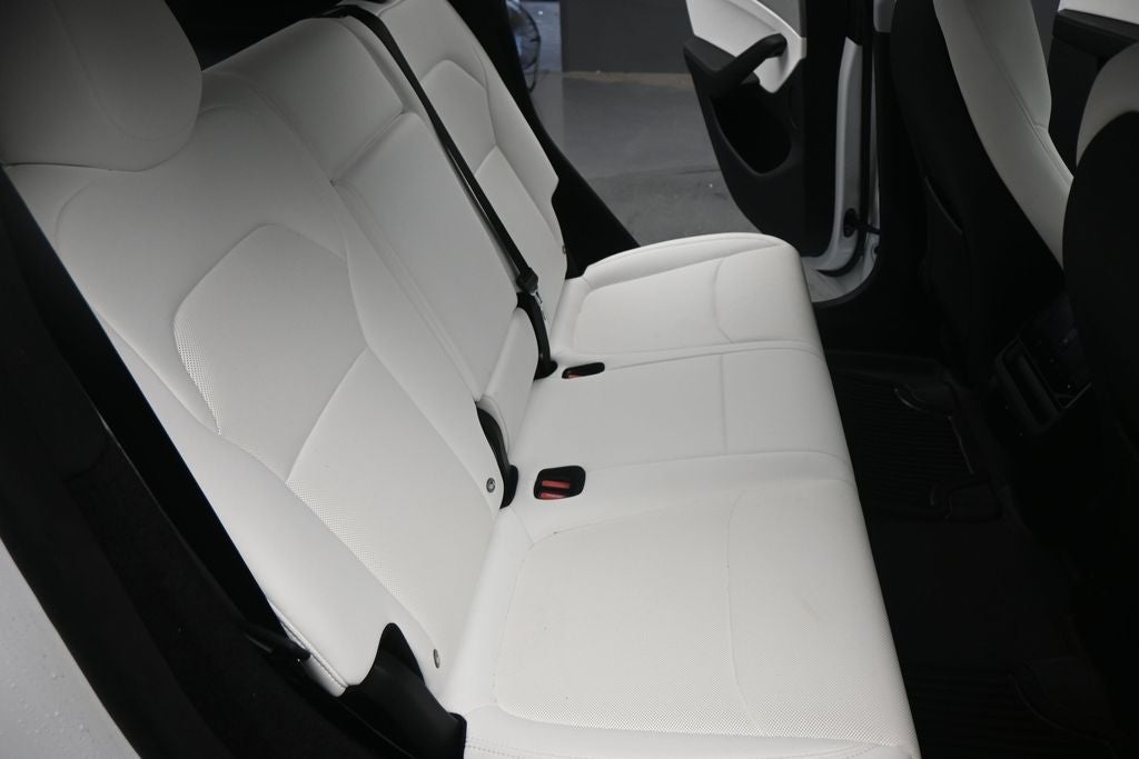 2026 Tesla Model Y Premium